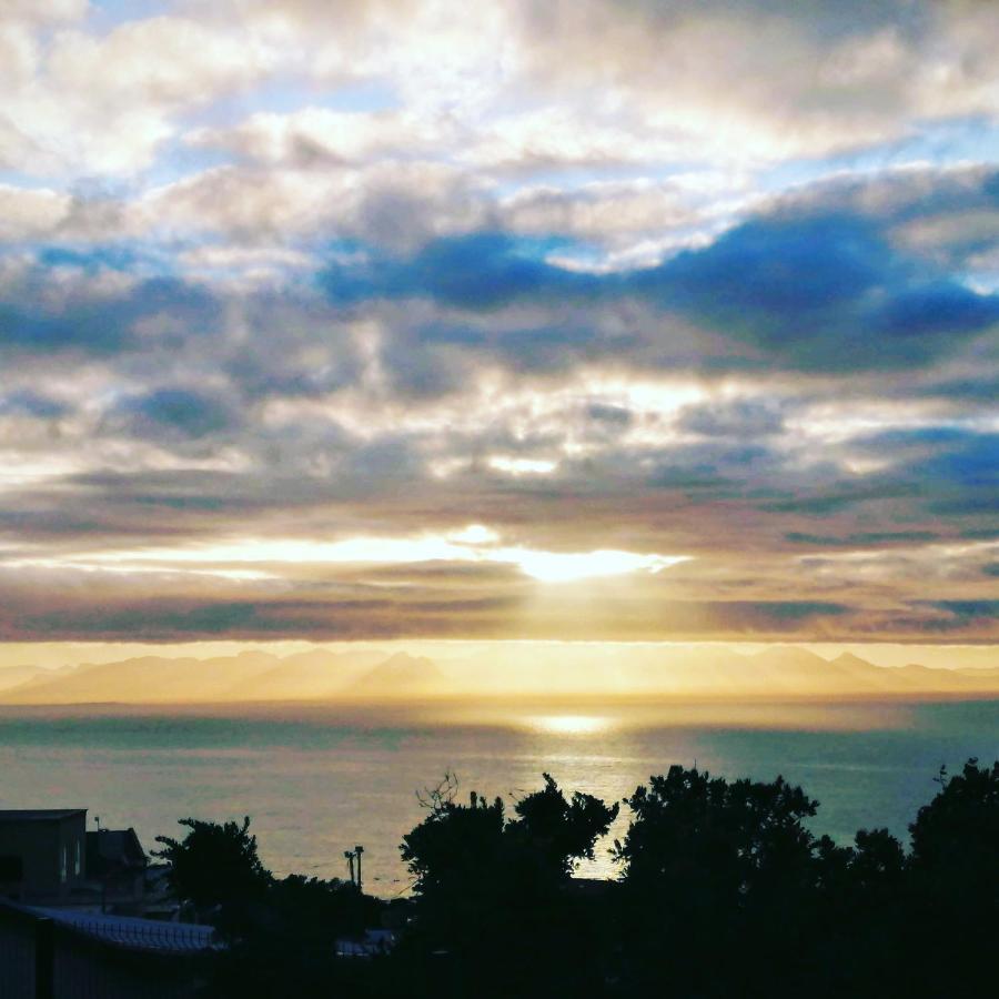 De La Hilcremat Otel Simonʼs Town Dış mekan fotoğraf