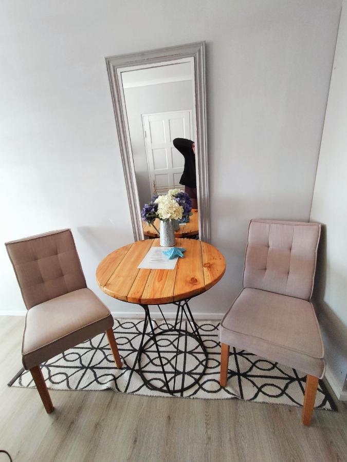 De La Hilcremat Otel Simonʼs Town Dış mekan fotoğraf