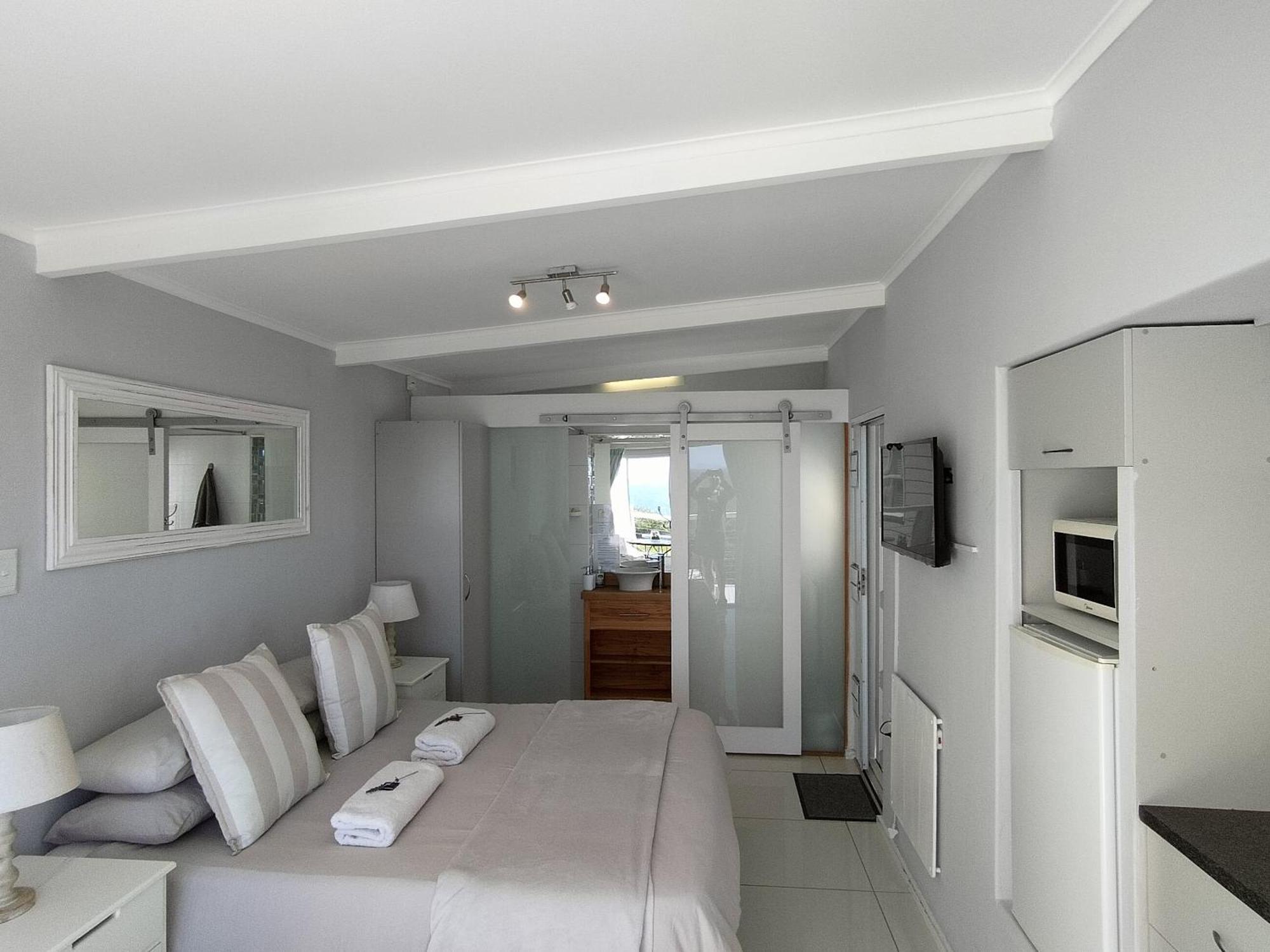 De La Hilcremat Otel Simonʼs Town Oda fotoğraf